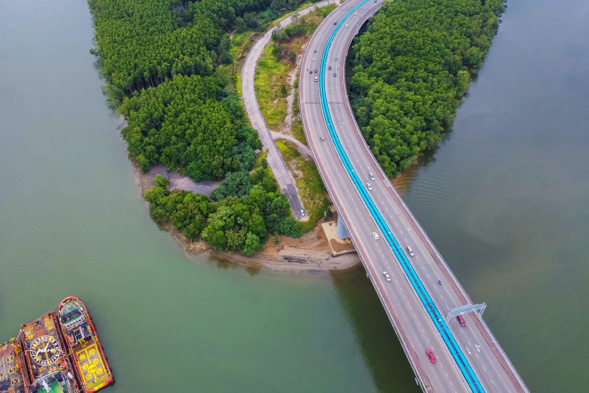 bird-s-eye-view-of-road-during-daytime-3678048